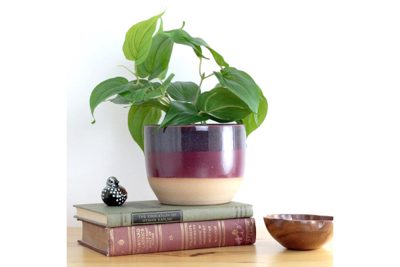 Handmade pottery by Jessi Van Gundy, 2024