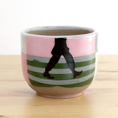 Cups with a toy-soldier illustration